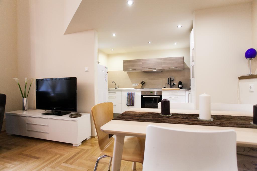 Agorà Apartment Budapest Esterno foto