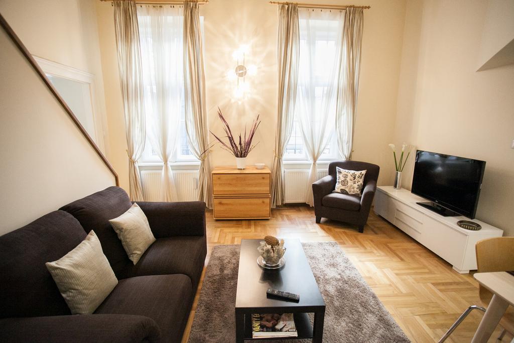 Agorà Apartment Budapest Esterno foto