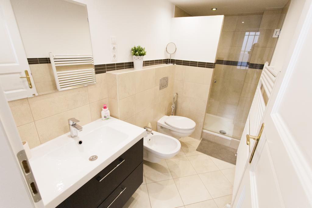 Agorà Apartment Budapest Esterno foto