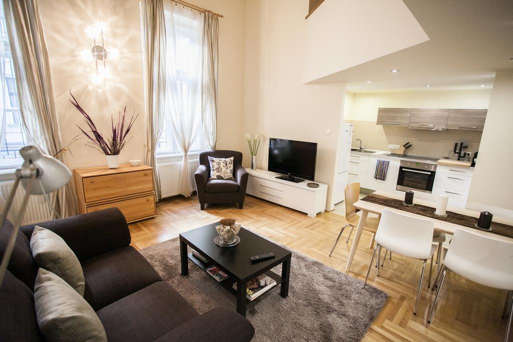 Agorà Apartment Budapest Esterno foto